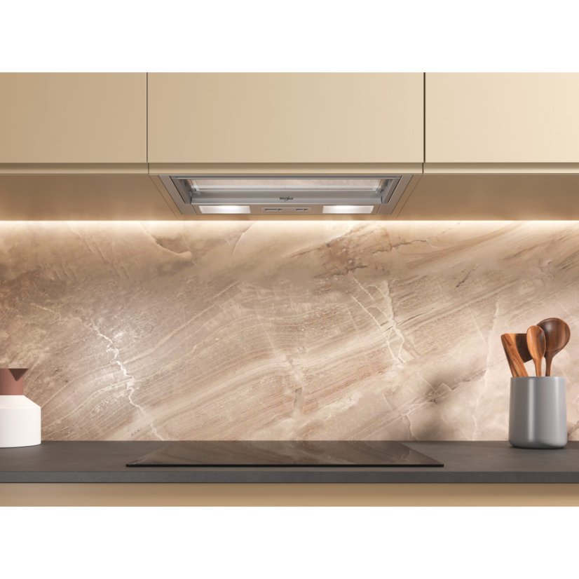 Vestavná digestoř Whirlpool WSK64FLSX