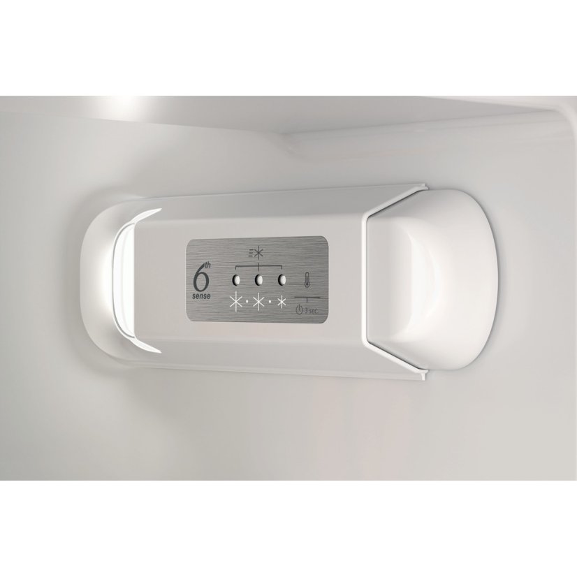 Vestavná chladnička Whirlpool WHC20D011B1