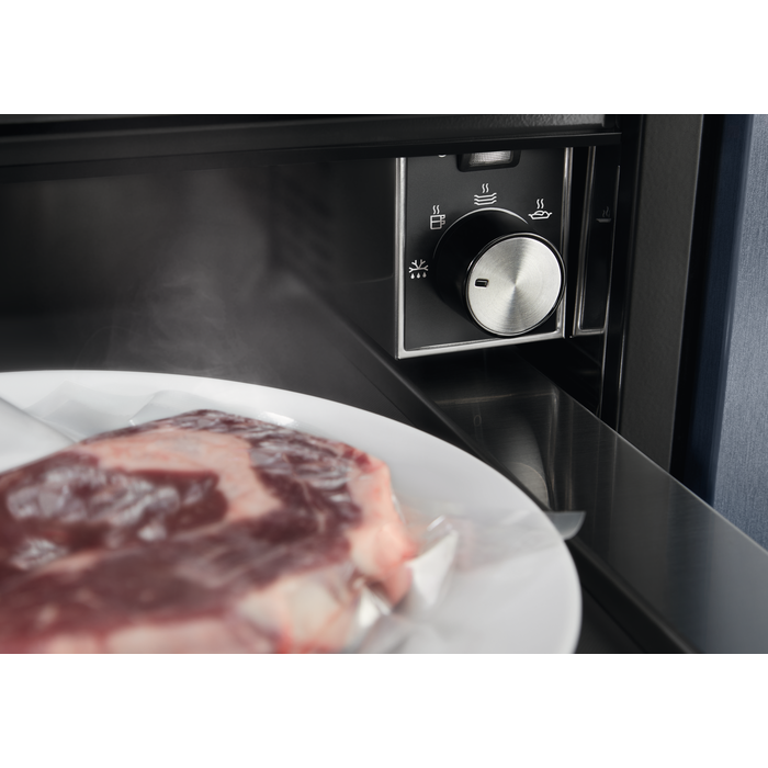 Ohřevná zásuvka Electrolux 900 PRO EBD4X