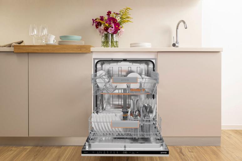 Vestavná myčka nádobí Gorenje GV642C65