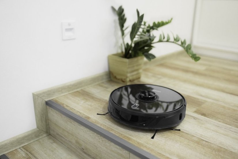 Robotický vysavač Concept VR3400