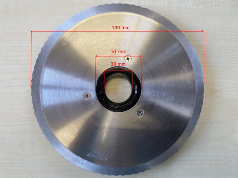 Ozubený nůž DOMO DO521S-1A Ozubený nůž DOMO DO521S-1A