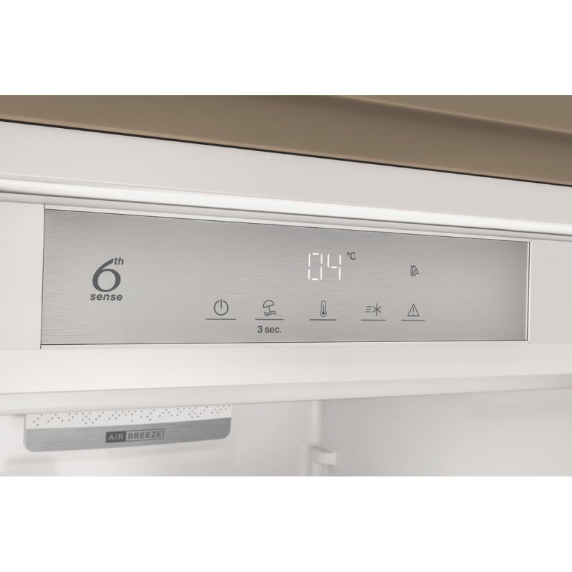 Vestavná chladnička Whirlpool WHSD18A013D1