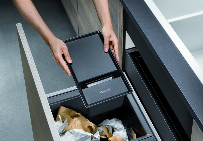 Miska s víkem COLLECTIS 6 S trvzený plast černá