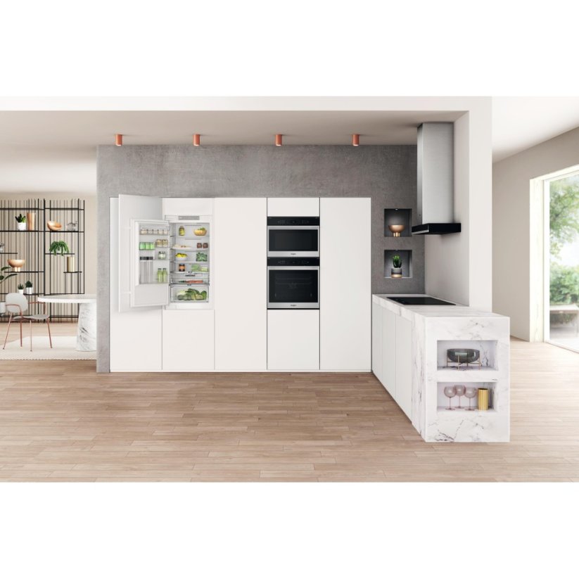 Vestavná chladnička Whirlpool WHC18T322