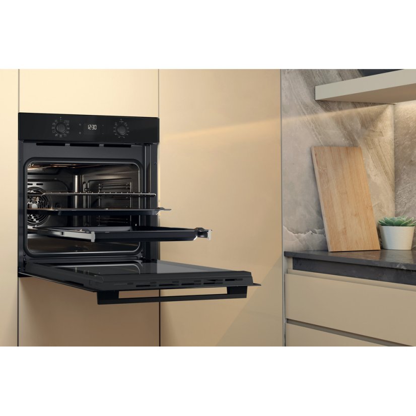 Vestavná trouba Whirlpool OMK58HU1B