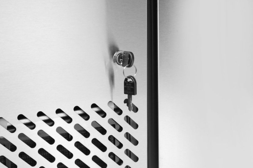 Dvoudveřový chladicí stůl s postranními jednotkami, Arktic, Kitchen Line, 166L, 230V/270W, 600x1200x(H)840mm