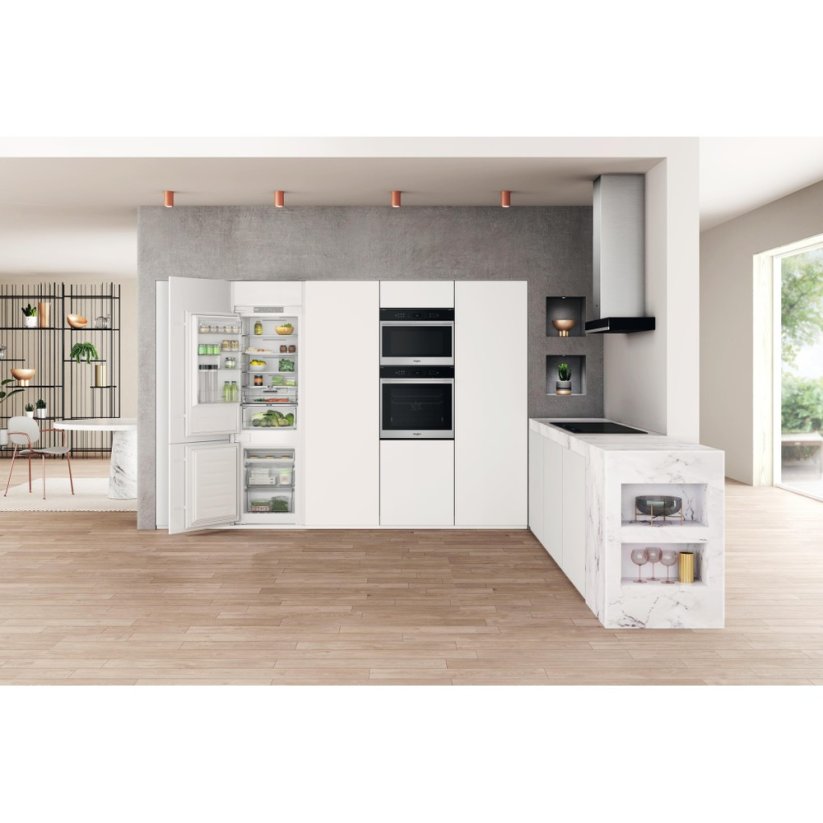 Vestavná chladnička Whirlpool WHC18T322