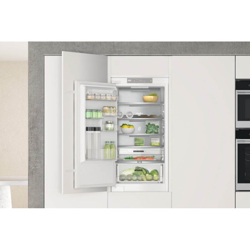Vestavná chladnička Whirlpool WHC18T323P