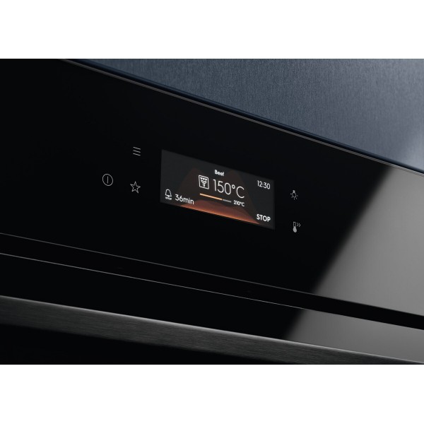 Vestavná parní trouba Electrolux EOB8S39Z