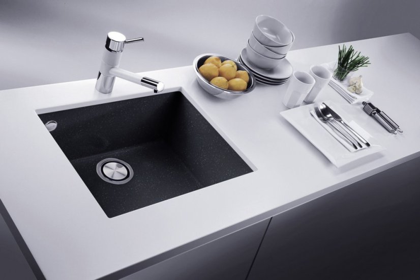 Sinks CUBE 560 Metalblack