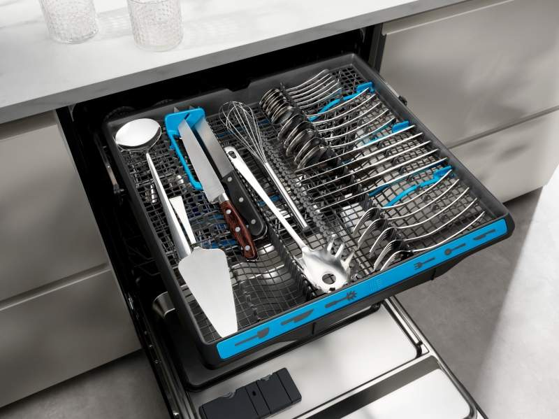 Vestavná myčka nádobí Electrolux 700 FLEX MaxiFlex EEM63310L