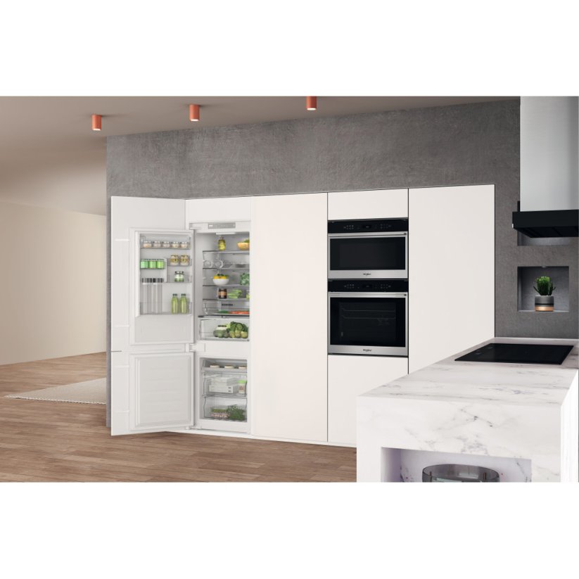 Vestavná chladnička Whirlpool WHC18T323P