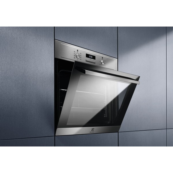 Vestavná trouba Electrolux EOD3H40BX
