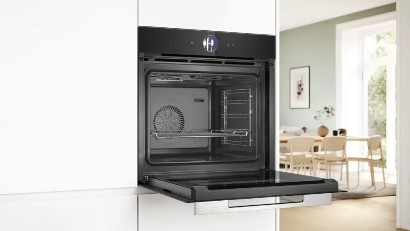 Vestavná parní trouba Bosch HSG7361B1