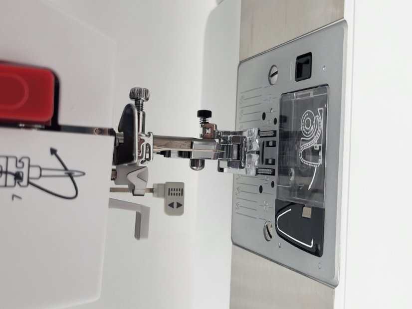 Šicí stroj Veritas Power Stitch 32T
