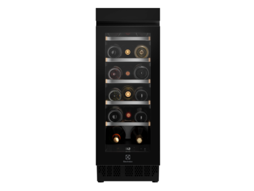 Vinotéka Electrolux EWUS018B7B
