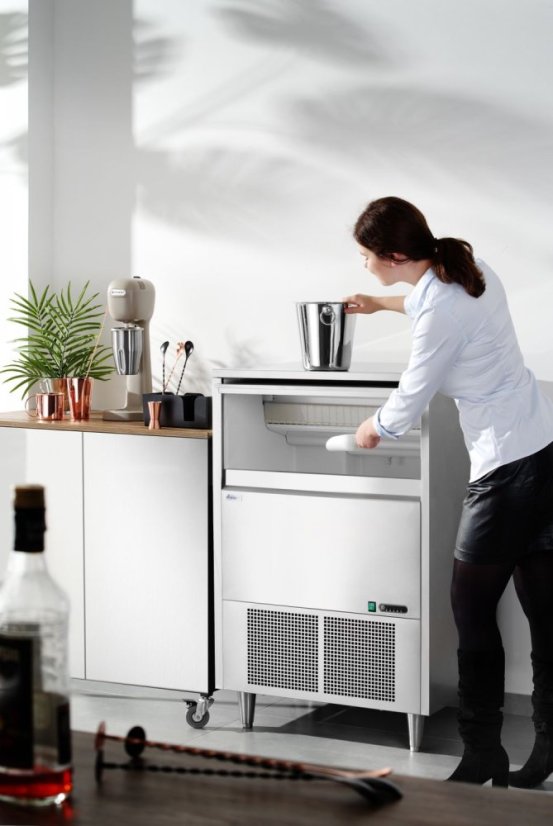 Stroj na výrobu kostek ledu, Arktic, 230V/900W, 600x730x(H)1136mm