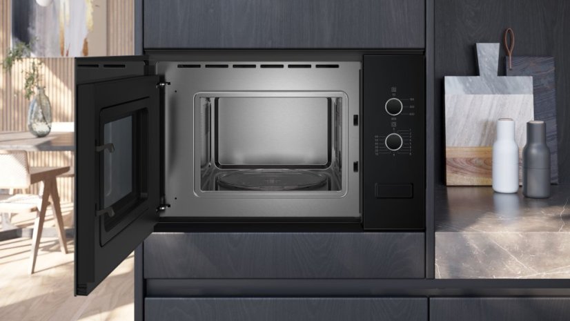 Mikrovlnná trouba Siemens BF520LMA1