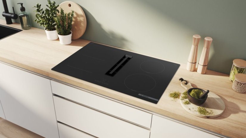 Indukční varná deska Bosch PVS811B16E