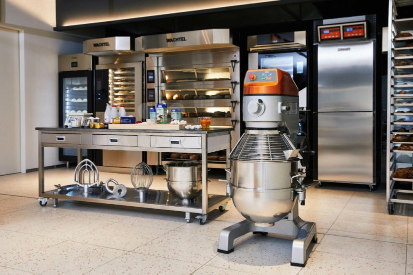 Univerzální kuchyňský robot SPAR SP-60 DIGI