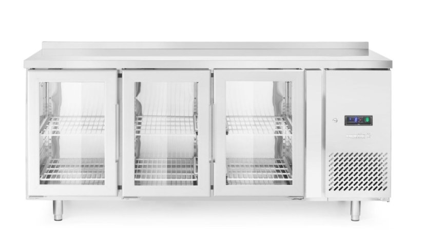 Třídveřový chladicí stůl, prosklený, s postranními skříňkami, Arktic, 420L, 230V/400W, 700x1795x(H)850mm Třídveřový chladicí stůl, prosklený, s postranními skříňkami, Arktic, 420L, 230V/400W, 700x1795x(H)850mm