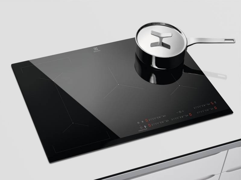 Indukční varná deska Electrolux EIV835