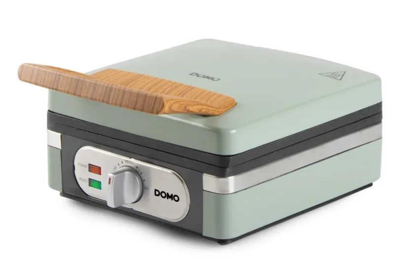 Vaflovač pro belgické vafle DOMO DO9273W