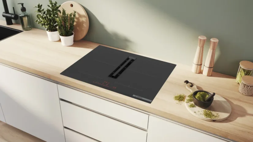 Indukční varná deska Bosch PVQ731H26E