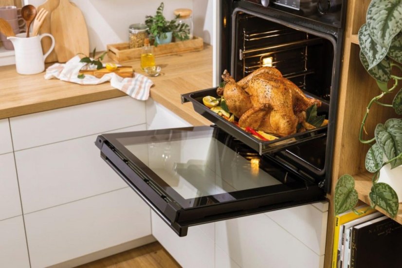 Vestavná trouba Gorenje BPS6747A06X