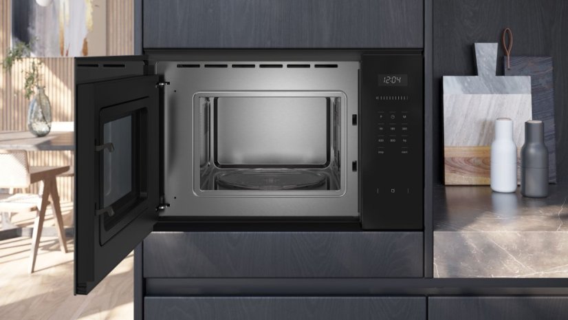 Mikrovlnná trouba Siemens BF525LMB1