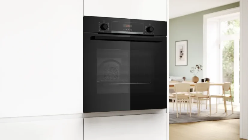 Vestavná trouba Bosch HBA574BB3