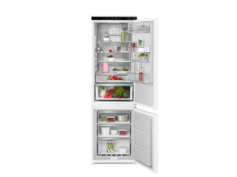Vestavná chladnička AEG TSC8M181CS