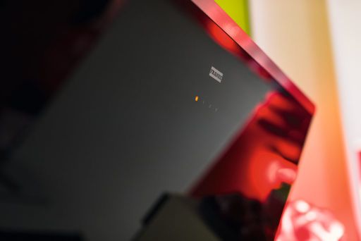 Komínová digestoř Franke FPJ 925 V BK/SS Bílé sklo/Nerez