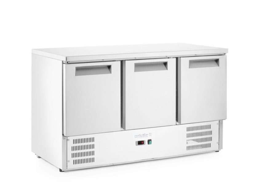 Třídveřový chladicí stůl s pracovní deskou a podstavcem, Arktic, 219L, 230V/152W, 700x1365x(H)855mm