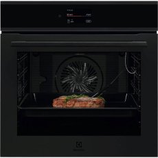 Vestavná trouba Electrolux EOE9P3XT
