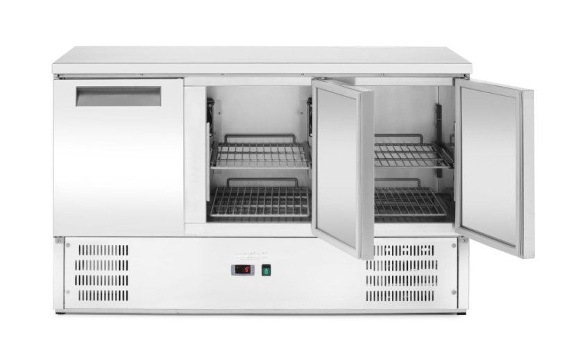Třídveřový chladicí stůl s pracovní deskou a podstavcem, Arktic, 219L, 230V/152W, 700x1365x(H)855mm