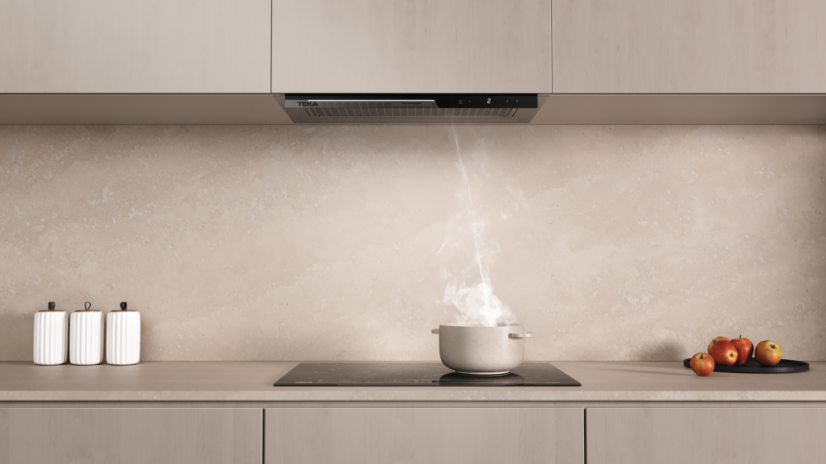 Vestavná digestoř Teka GFI 67350 ECS IX 110/60 kit